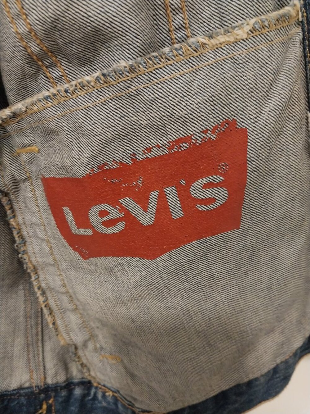 Levi's Strauss Vintage Distressed Jean Jacket - Picture 2 of 12